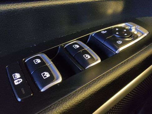Used 2022 Kia Telluride EX w/ EX Premium Package FWD image 27