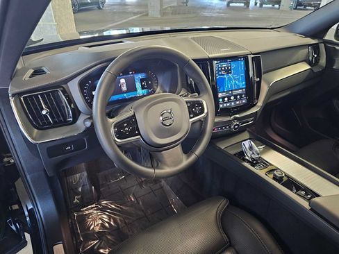 Used 2024 Volvo XC60 B5 Ultimate w/ Protection Package Premier AWD/4WD image 2