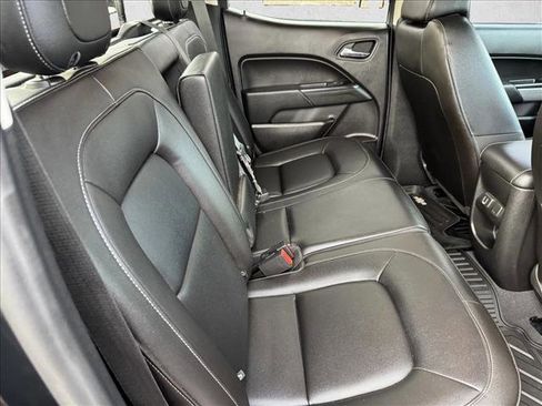 Used 2019 Chevrolet Colorado ZR2 image 18