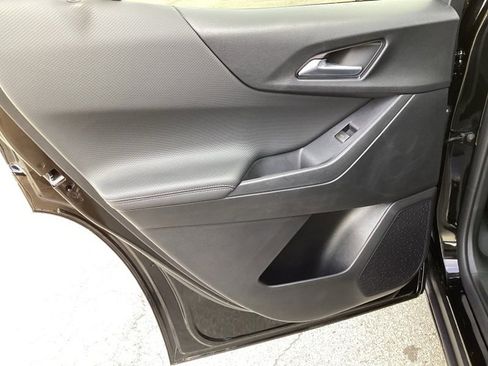 New 2026 Chevrolet Equinox LT w/ Convenience Package II image 18