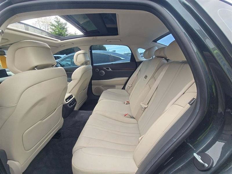 Used 2021 Genesis G80 2.5T w/ Advanced Package RWD image 7