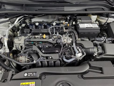 Used 2025 Toyota Corolla LE FWD image 20