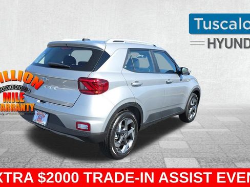 New 2026 Hyundai Venue SEL image 8