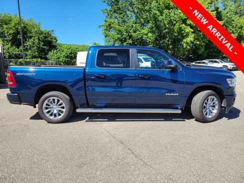 Used 2023 RAM 1500 Laramie AWD/4WD image 2