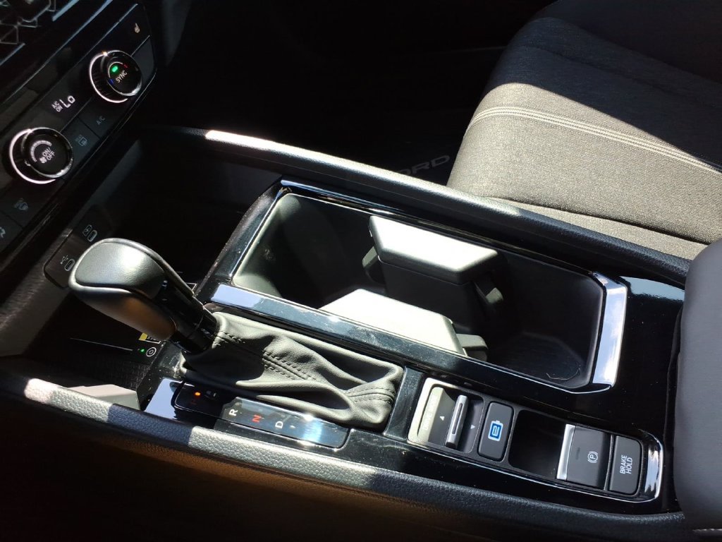 Used 2025 Honda Accord Sport image 16
