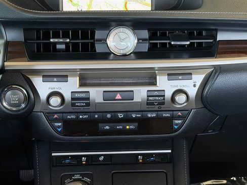 Used 2018 Lexus ES 350 w/ Navigation System Package FWD image 27