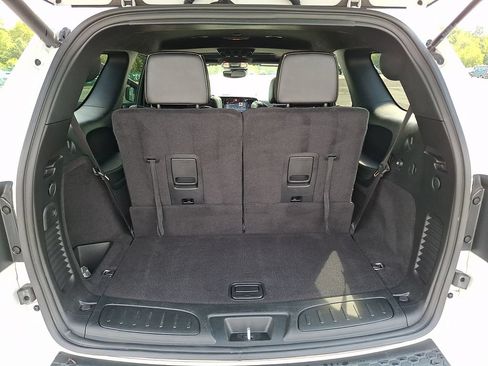 Used 2023 Dodge Durango R/T w/ Hemi Orange Plus Package AWD/4WD image 30