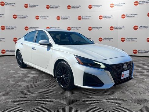 New 2025 Nissan Altima 2.5 SV w/ SV Special Edition Package image 7