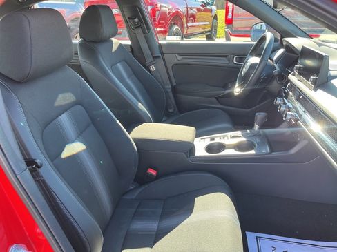 Used 2025 Honda Civic Sport image 15