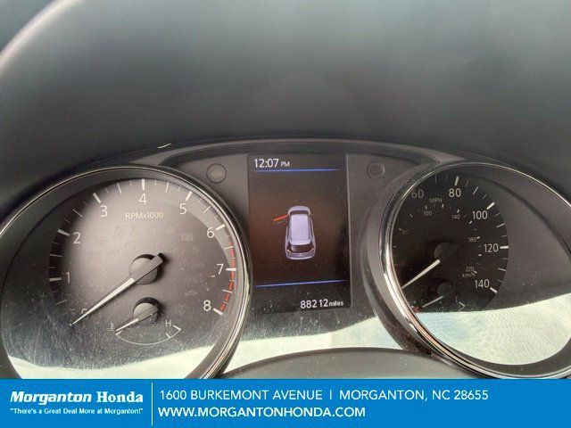 Used 2019 Nissan Rogue SV FWD image 8