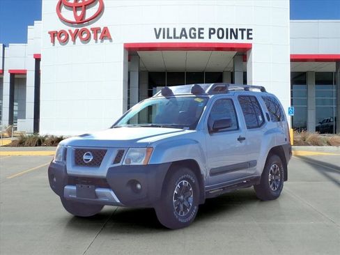 Used 2015 Nissan Xterra PRO-4X w/ Pro-4x Leather Package image 1