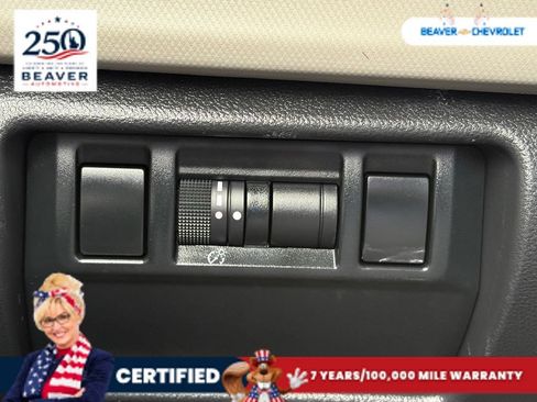 Used 2025 Subaru Forester AWD/4WD image 32