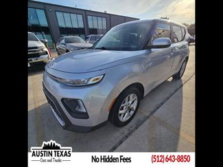 Used 2020 Kia Soul S image 1
