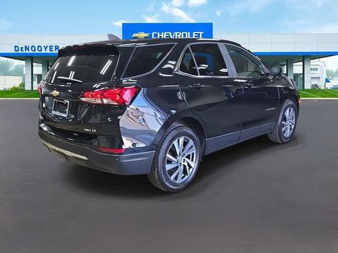 Used 2024 Chevrolet Equinox LT w/ LPO, Floor Liner Package AWD/4WD image 8