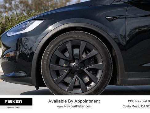 Used 2024 Tesla Model X image 6