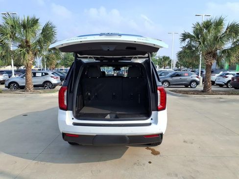 Used 2024 GMC Yukon SLT RWD image 20
