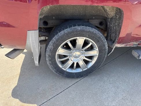 Used 2017 Chevrolet Silverado 1500 High Country AWD/4WD image 10