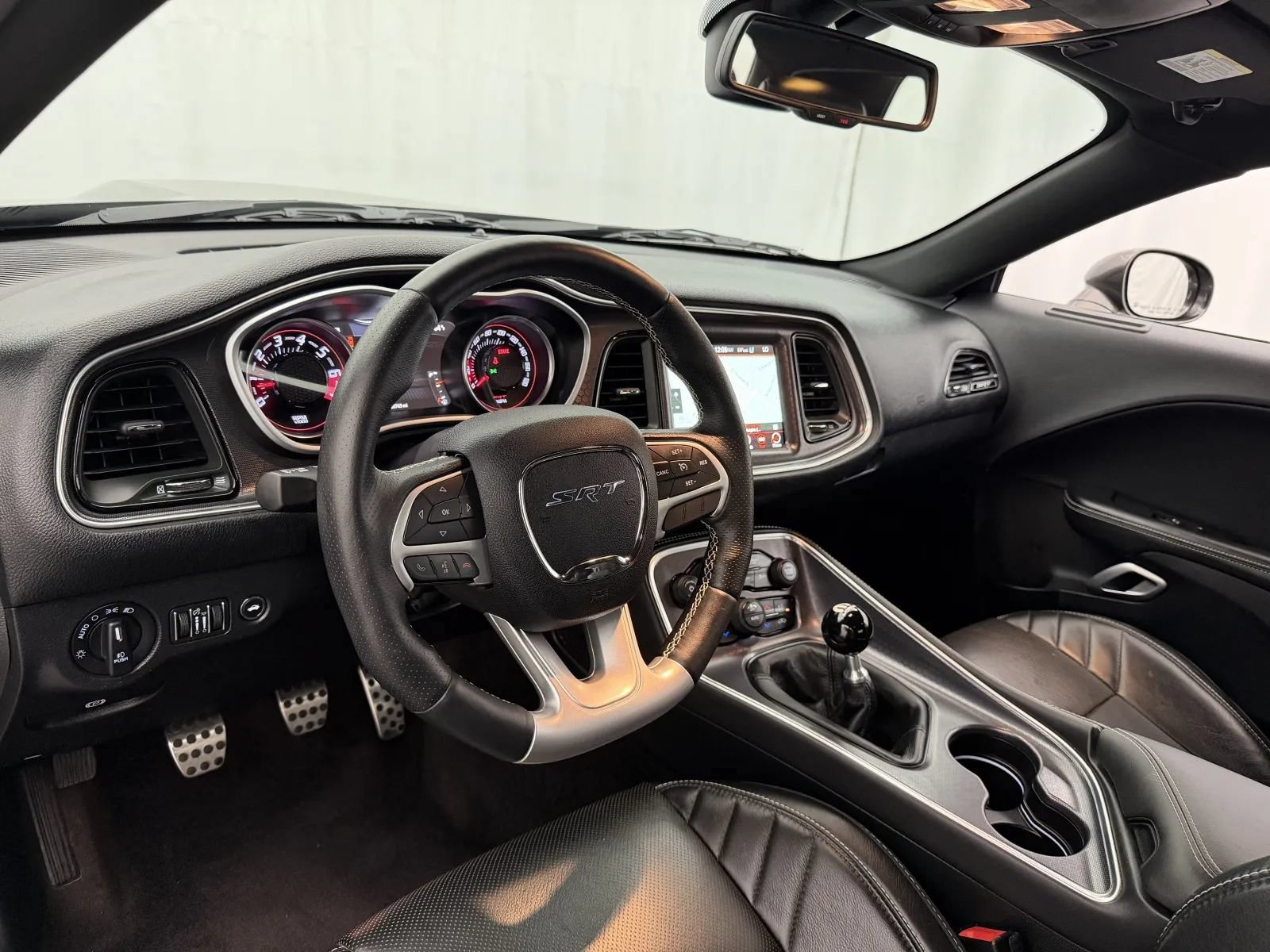 Used 2017 Dodge Challenger SRT RWD image 12