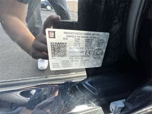 Certified 2018 GMC Yukon SLE image 33