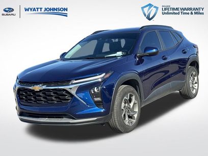Used 2024 Chevrolet Trax LT w/ LT Convenience Package