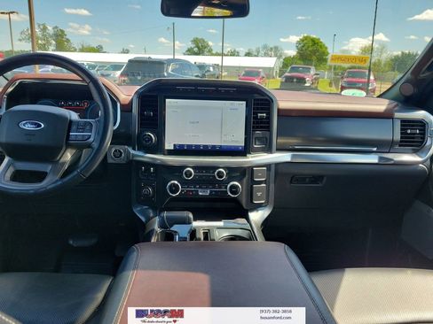 Used 2022 Ford F150 Lariat w/ Equipment Group 502A High AWD/4WD image 8