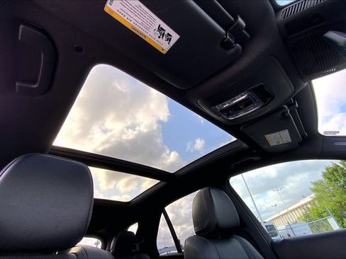 Used 2022 Mercedes-Benz GLE 350 image 13