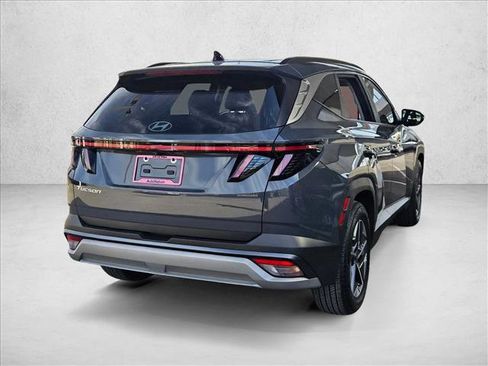 Certified 2025 Hyundai Tucson SEL image 5
