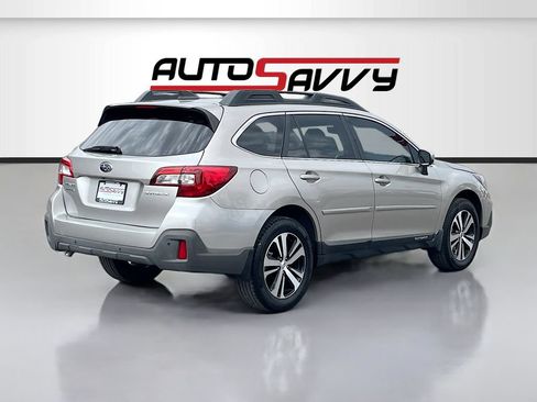 Used 2019 Subaru Outback 2.5i Limited w/ Popular Package #2 AWD/4WD image 7