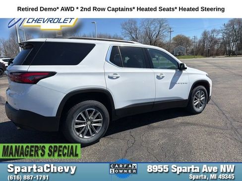 Used 2023 Chevrolet Traverse LT image 29