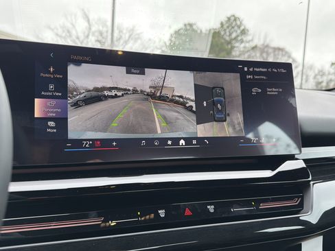 New 2026 BMW 530i w/ Convenience Package image 4