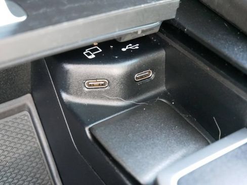Used 2022 Mercedes-Benz GLS 450 4MATIC image 18