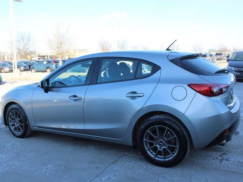 Used 2014 MAZDA MAZDA3 i Sport image 4