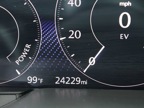 Certified 2025 MAZDA CX-70 Plug-In Hybrid w/ Premium Plus AWD/4WD image 43