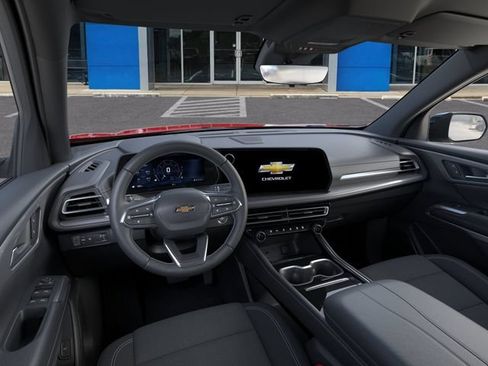 New 2026 Chevrolet Traverse LT w/ Midnight/Sport Edition FWD image 15