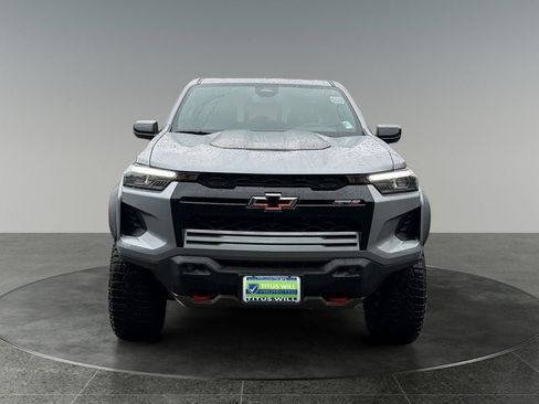 Used 2026 Chevrolet Colorado ZR2 w/ Technology Package AWD/4WD image 2