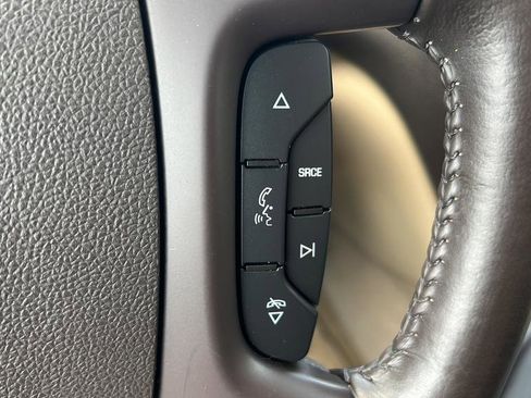 Used 2012 Buick Enclave Leather AWD/4WD image 21