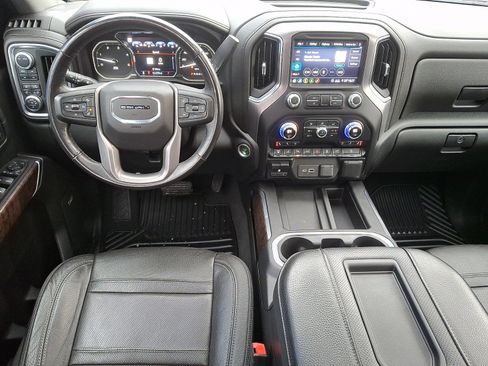 Used 2020 GMC Sierra 2500 Denali w/ Denali Ultimate Package image 11
