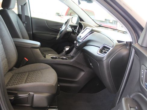 Used 2022 Chevrolet Equinox LT FWD image 14