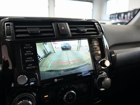Used 2024 Toyota 4Runner TRD Off-Road image 17