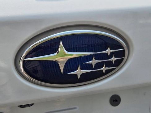 Used 2024 Subaru Outback Premium AWD/4WD image 17