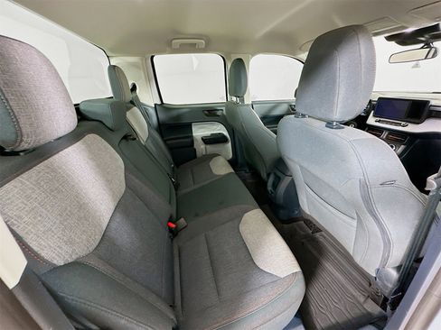 Used 2024 Ford Maverick XLT image 25