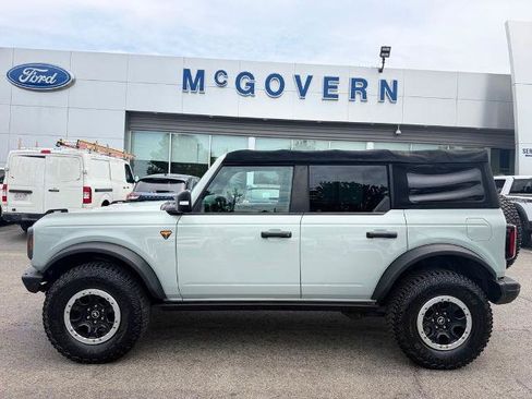 Certified 2021 Ford Bronco Badlands AWD/4WD image 3