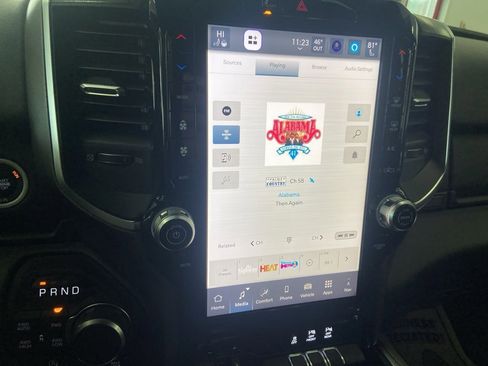 New 2026 RAM 1500 4x4 Crew Cab image 41