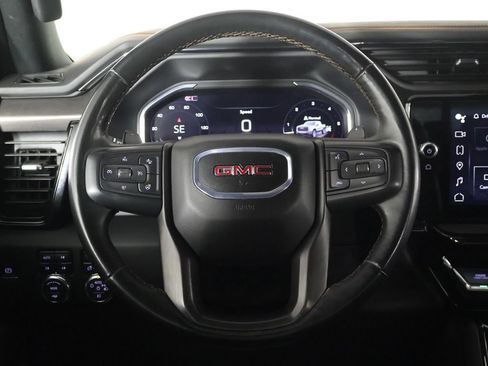 Used 2024 GMC Sierra 1500 AT4 w/ Technology Package AWD/4WD image 39