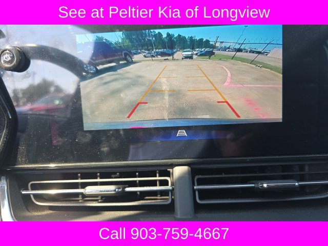 Used 2025 Chevrolet Trax ACTIV w/ Sunroof Package FWD image 30