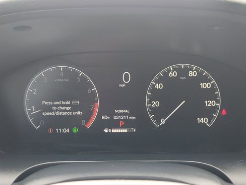 Certified 2025 Honda HR-V Sport image 19
