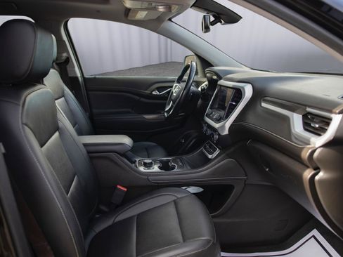 Used 2022 GMC Acadia SLT w/ Elevation Edition image 20