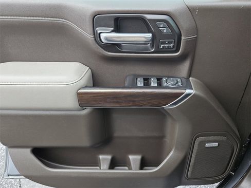 Used 2019 GMC Sierra 1500 SLT w/ SLT Convenience Package image 29