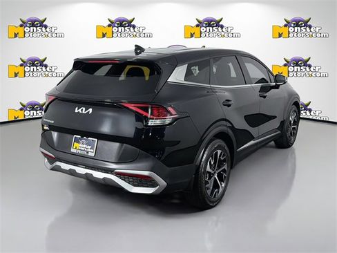 Used 2023 Kia Sportage EX image 5