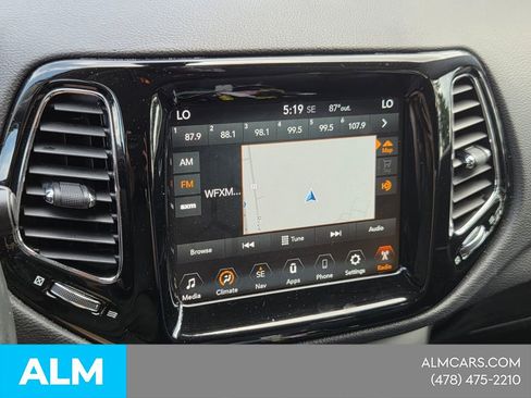 Used 2018 Jeep Compass Limited w/ Navigation Group AWD/4WD image 21